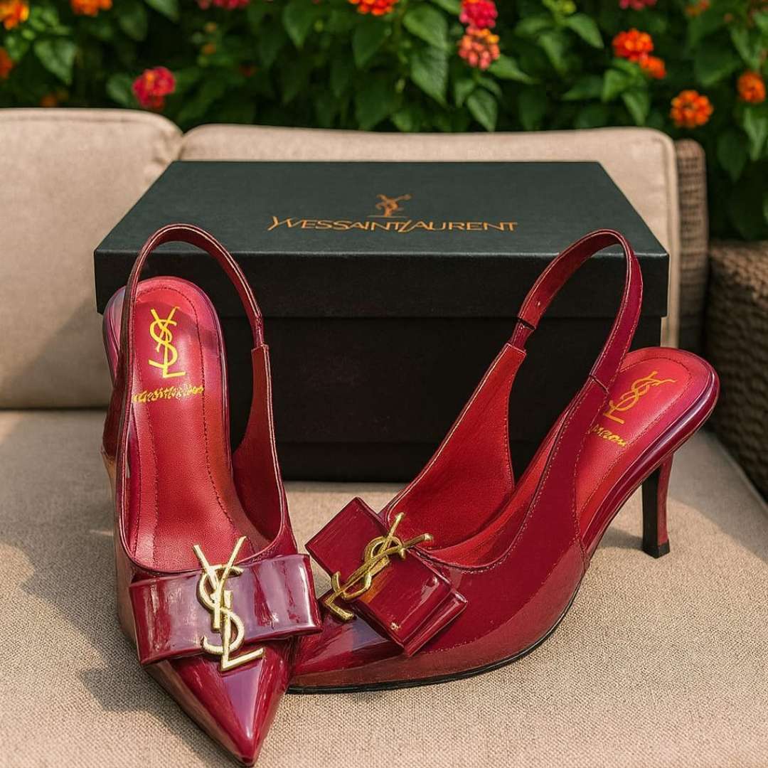 Elegant Black Kitten Heel Shoes For Women